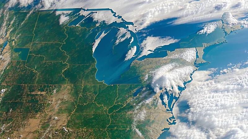 Temporal compositing methodology — cloud gap filling satellite imagery mosaic